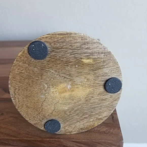 Towel holder - Picture 3 of 7